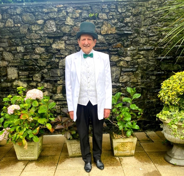Hubert Hilling has now been working with the Clarence House Hotel in Tenby for 52 years! Over those years, Hubert has served three generations of the Phillips family. He remains a firm favourite with guests.