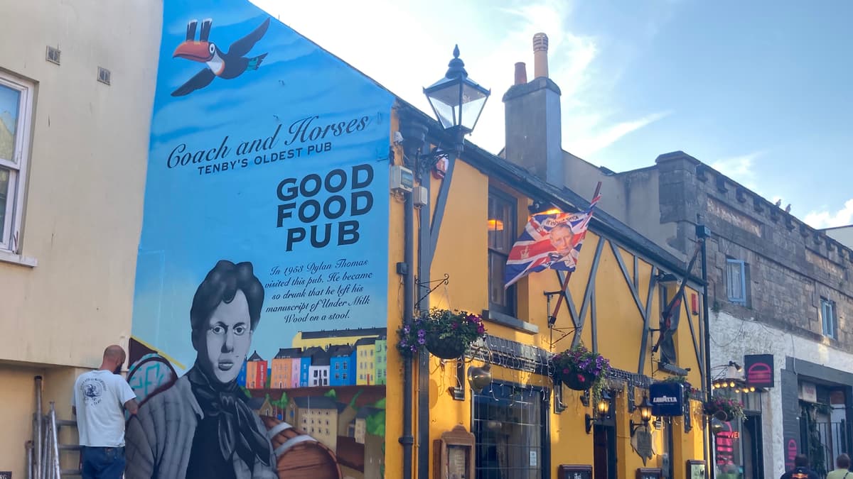 Wales hospitality gets £8m rates relief