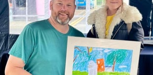 Creatives invited to 'Paint Castle Hill' by Tenby's Mayor
