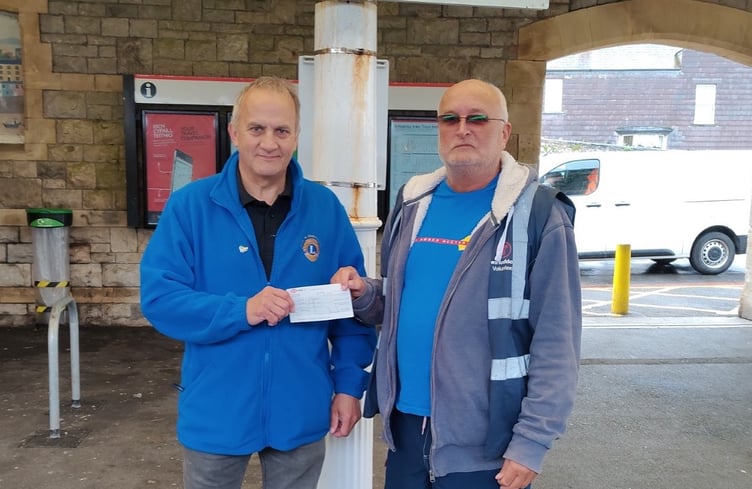 Lions John Perrett train