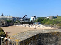 WATCH: A Chinook military helicopter heading over Saundersfoot & Tenby