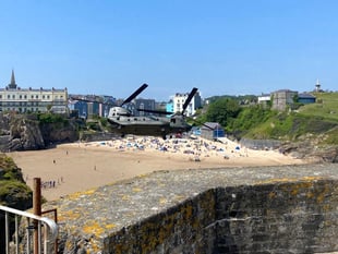 WATCH: A Chinook military helicopter heading over Saundersfoot & Tenby