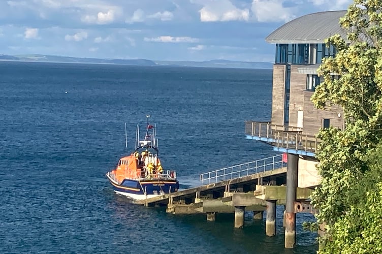 The Haydn Miller returning to Tenby's lifeboat station