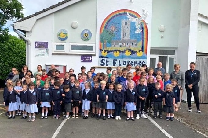 St Florence School entrance mosaic unveiling