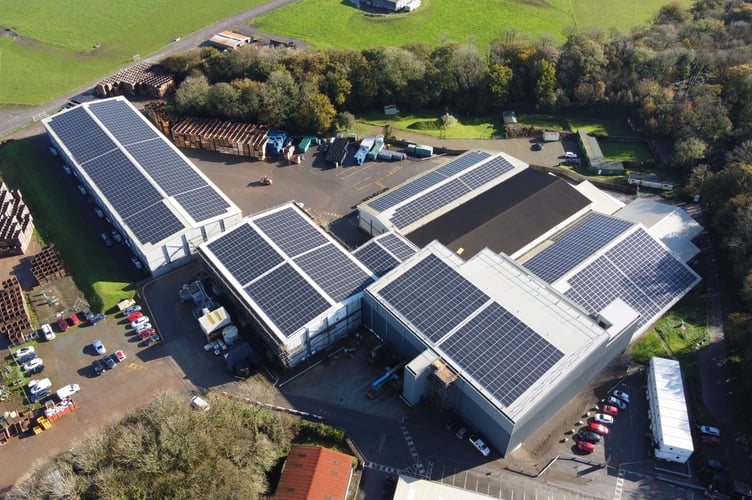 Puffin Produce wins award for one of the largest rooftop solar projects in Wales