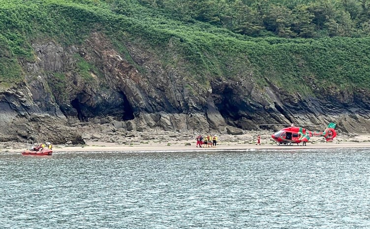 Tenby RNLI beach