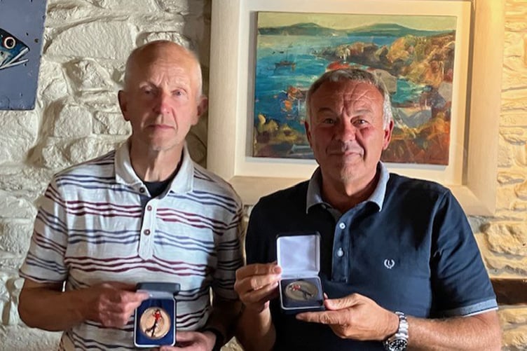 Ross James (Swingers) and Juan Cruz (Burrows) - Individual Winners