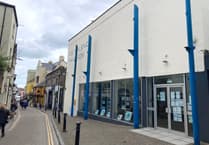 Tenby Council seeks 'Streetscape' grant to revamp De Valence frontage