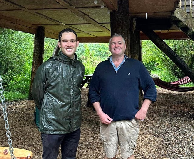 Pembrokeshire MP takes a trip to Tenby for 'tourism week'