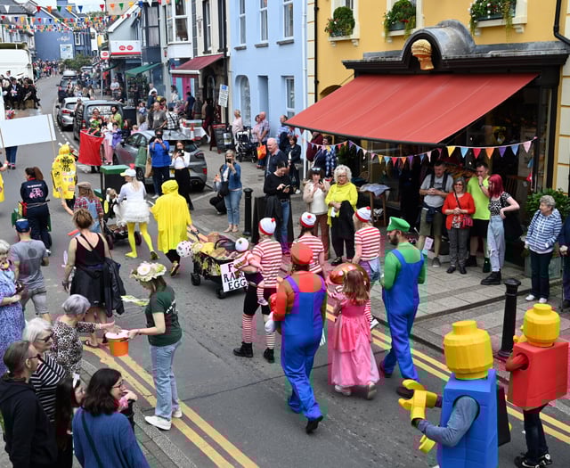 Narberth set for another colourful carnival this Saturday