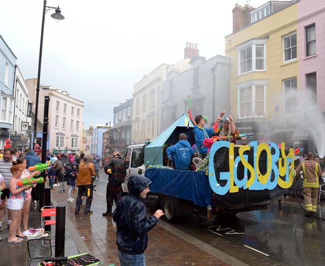 WATCH: Tenby Carnival countdown - a flashback to 2017