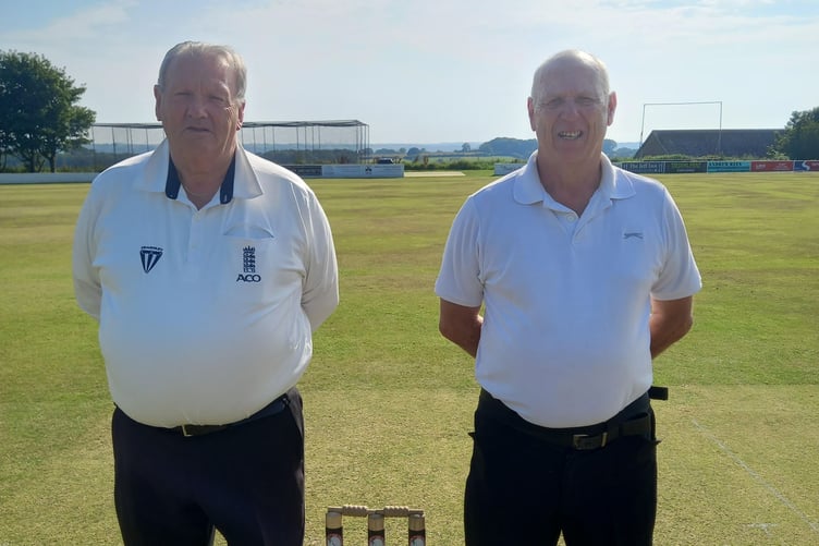 Umpires Chris Stapleton and Steve Williams
