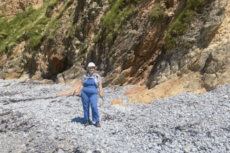 Rhiannon Rees collecting materials for her Gentle Painting Project