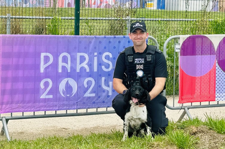 PC Mike Barnsley and PD Doug