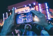 Rhaglenni’r Eisteddfod Genedlaethol yn rhoi hwb i oriau gwylio wythnosol S4C