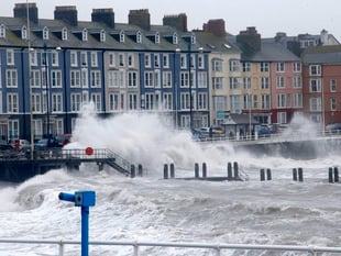 Flood alert issued along Cardigan Bay coastline