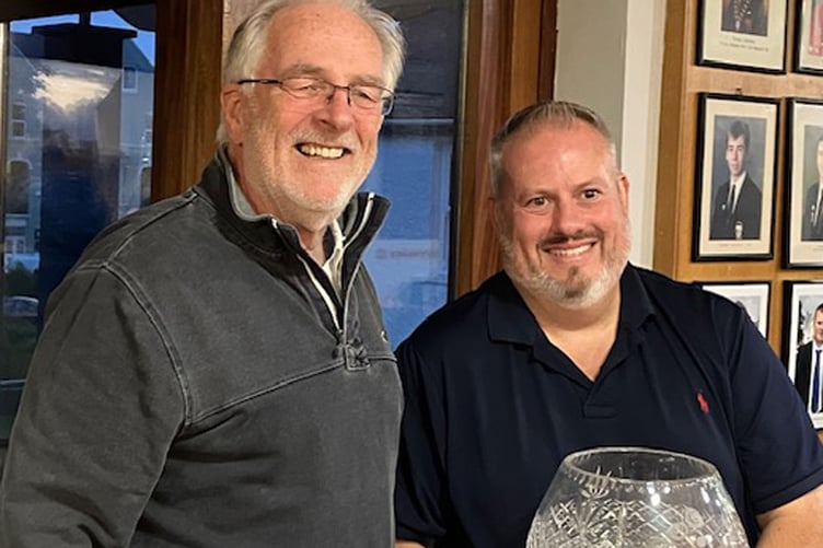 The golfers lost to the bowlers after a fun evening