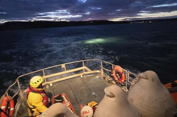 Tenby RNLI search
