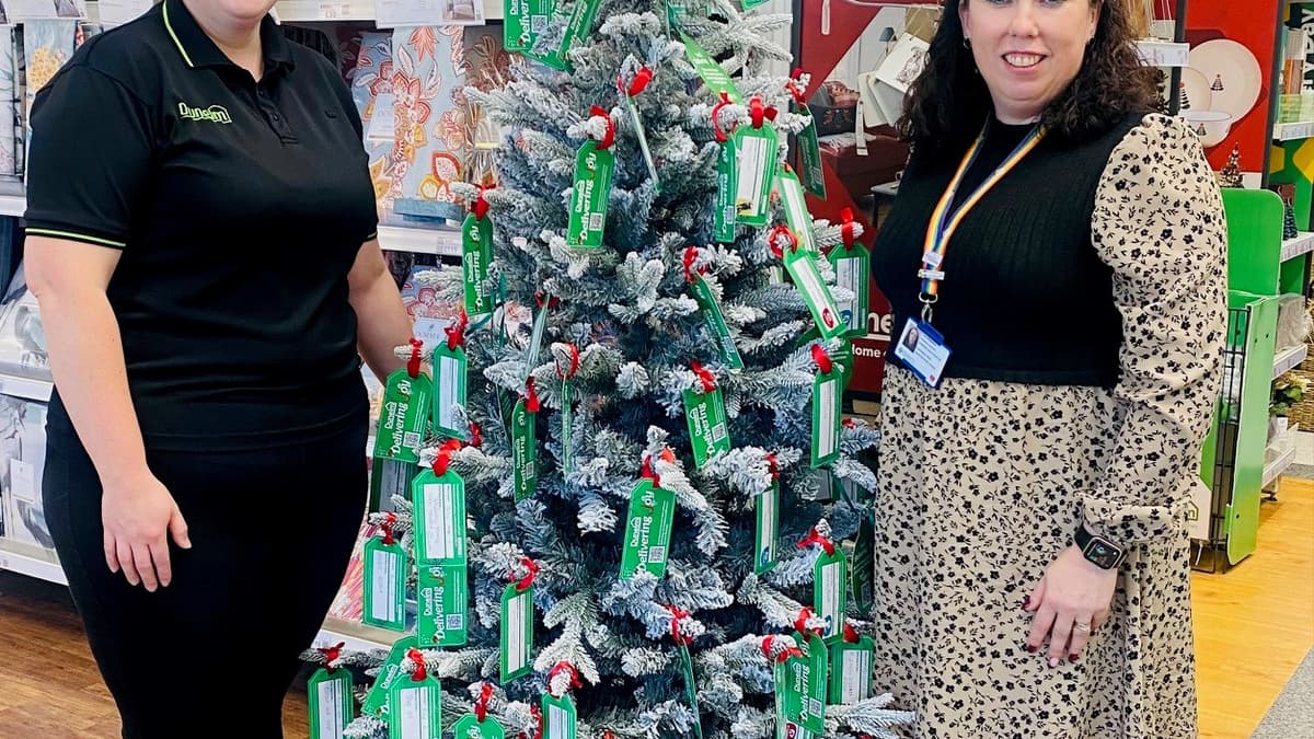Dunelm Carmarthen delivers joy to young patients this Christmas tenbytoday.co.uk