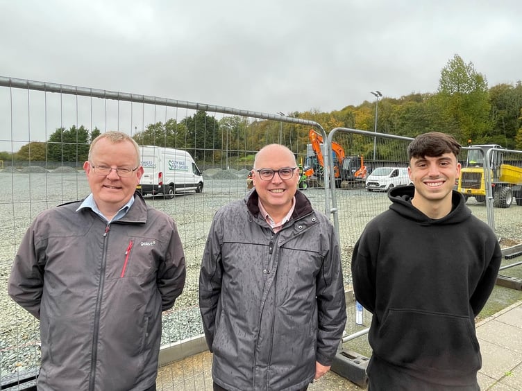 Pembrokeshire Senedd Member Paul Davies has taken part in Haverfordwest County AFC’s walk for the Prostate United Challenge. Mr Davies, who was diagnosed with prostate cancer in 2022, walked about two miles with first team player and Haverfordwest County Academy Technical Lead Dan Hawkins. They are pictured with Councillor David Howlett (left).