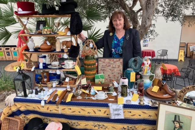 Stall at National Botanic Garden of Wales Antiques Fair and Vintage Market 2023 or earlier