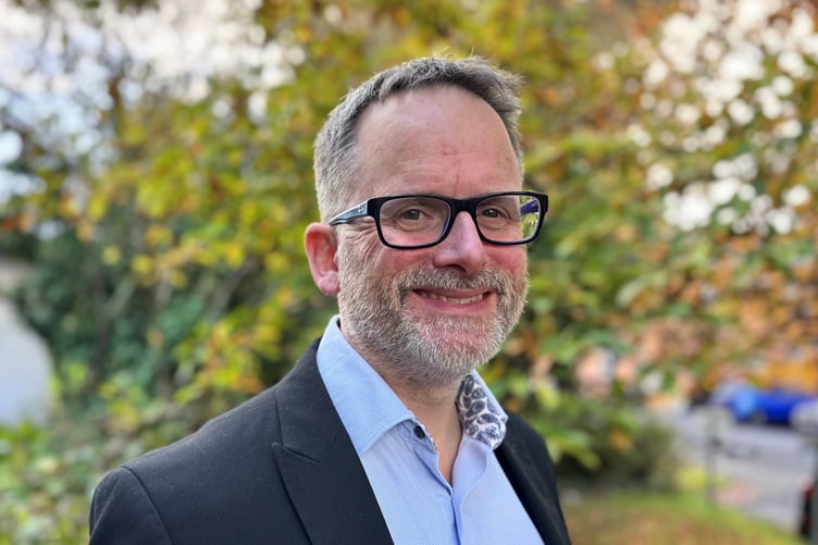 Hywel Dda UHB CEO Professor Phil Kloer