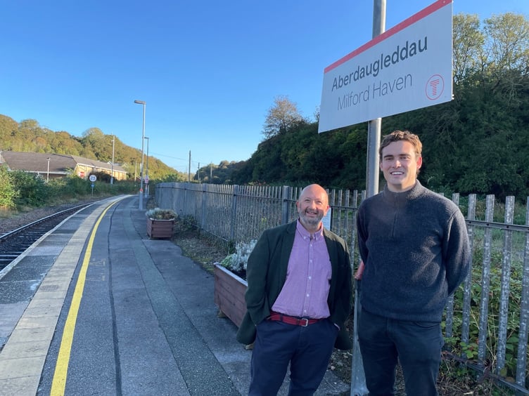 Local Member and Cabinet Member for Residents’ Services Cllr Rhys Sinnett with Pembrokeshire MP Henry Tufnell at Milford Haven station