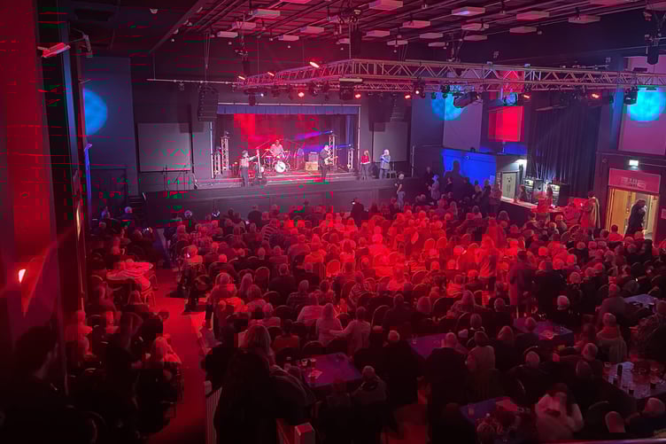 “What an amazing event!” – Mike Kennedy, Welsh Connections, capturing the atmosphere in Tenby’s De Valence on Saturday night.