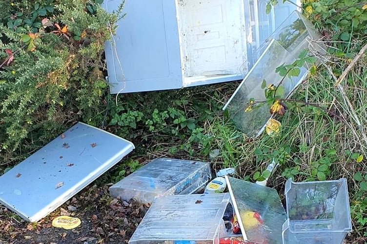 Kilgetty flytipping