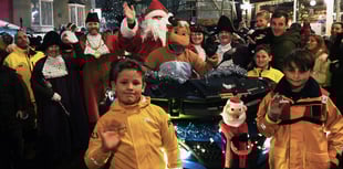 WATCH: Santa arrives in Tenby for the big Christmas lights switch-on