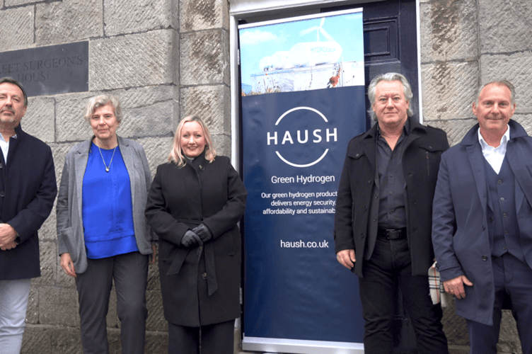 Economy, Energy and Planning Cabinet Secretary Rebecca Evans was given a tour of the new Milford Haven site by Haush CEO Richard Winterbourne, CTO Joanna Oliver, COO Adam Hill and CFO Peter Kristensen on December 12.