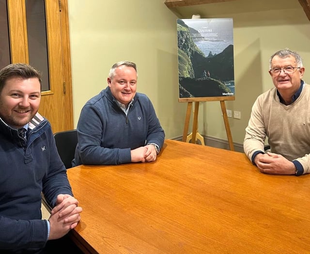 New Welsh Conservatives leader pays visit to Pembrokeshire