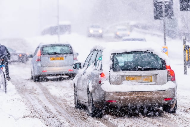RoSPA issues winter road safety tips for drivers
