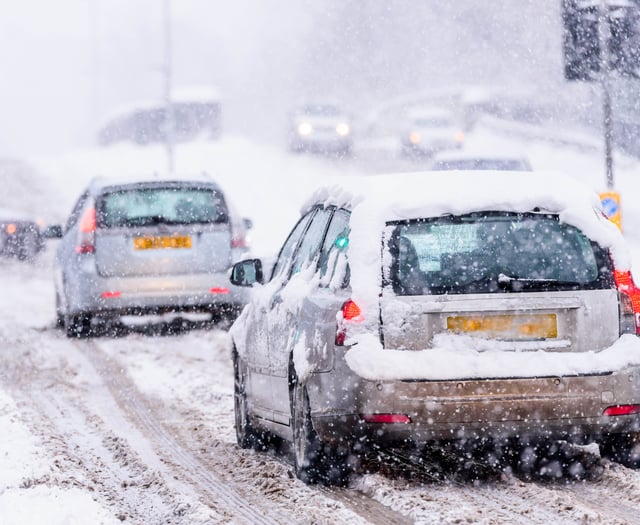 RoSPA issues winter road safety tips for drivers