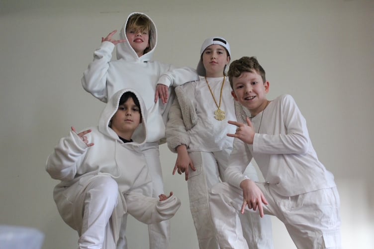 Escape Youth Music Theatre Company brings sparkle and shine to Tenby with Nativity! The Musical