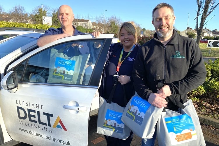 As part of this initiative, Llesiant Delta Wellbeing has teamed up with Care & Repair to distribute ‘warm bags’ to vulnerable older people in the community. 