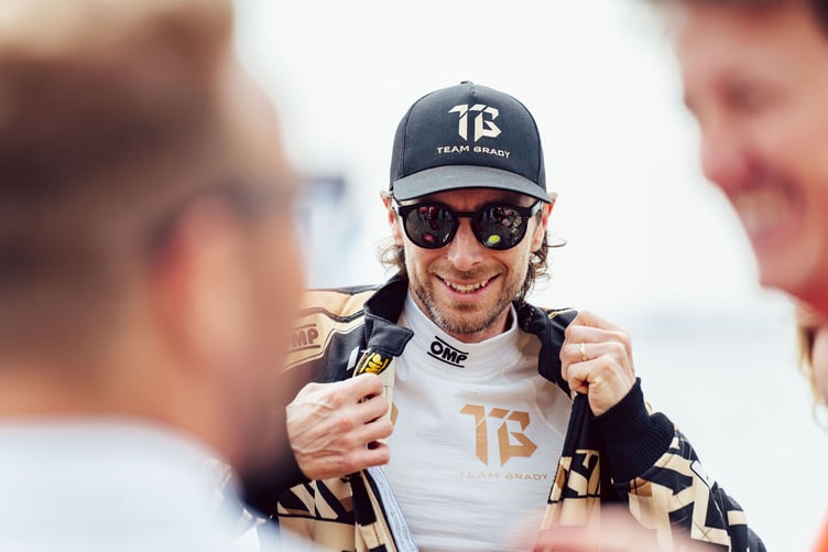 |Photographer: Dan Bathie|Event: Visit Qatar Doha GP|Circuit: The Pearl Island|Location: Doha|Series: E1 Series|Season: 2025|Country: Qatar|Keyword: season 2|Keyword: season two|Keyword: S2|Keyword: photography|Keyword: photos|Keyword: images|Keyword: motorsport|Keyword: powerboat racing|Keyword: boat|Keyword: 2025|Keyword: Asia|Keyword: Middle East|Keyword: February|Keyword: E1 Series Photography|Keyword: marine|Keyword: boat racing| Keyword: trophy||Driver: Sam Coleman|Number: 12|Team: Team Brady|Car: E1 Race Bird|