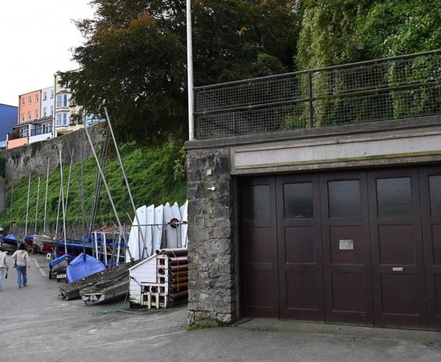 Approval for contentious Tenby harbour takeaway plans?