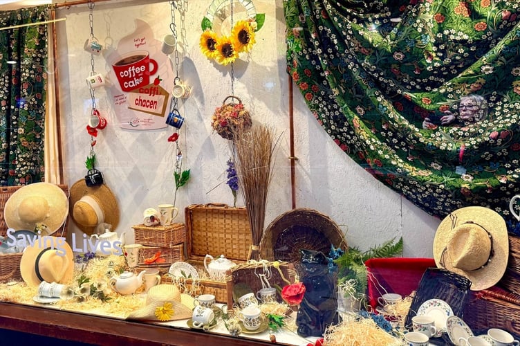 Wales Air Ambulance’s much-loved ‘Coffee and Cake’ fundraiser is back for 2025, and the Charity’s shop in Tenby will be hosting its own event for the public this Saturday morning, On St David’s Day (March 1).