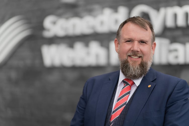 Peredur Owen Griffiths MS, who will be leading the debate said that Welsh railways have been ‘deprived of funding for decades’, blaming Labour and Conservative Governments for this, he claims that Welsh railways will never reach their full potential without this funding.