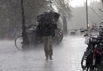 Light drizzle: Rain persists both days