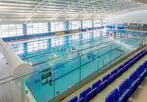 Carmarthen swimming pool to close for three months