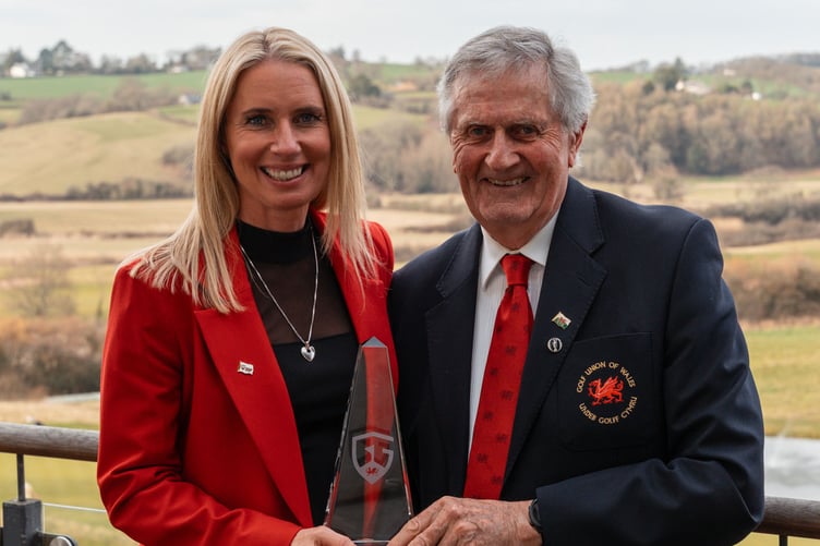 Wales Golf CEO Hannah McAllister with Jeff Harries.