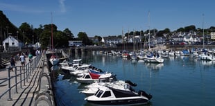 Saundersfoot salon turned into apartment