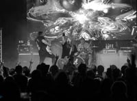 Foo Fighters and Nirvana tribute acts rock Tenby at Easter