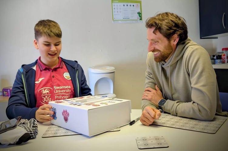 Joe is someone Connor really admires – not only as a player, but also because his dad was a big fan who followed Joe from the very start. They even had the chance to meet once, which made the visit all the more meaningful for Connor.
