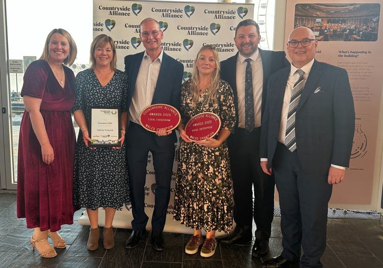 PICTURE CAPTION: Samuel Kurtz MS with Andy and Fiona Mounsey (Velfrey Vineyard) and Tracy Watkins (Coterie Leather) are joined by Paul Davies MS and ITV Cymru Wales’ Hannah Thomas.