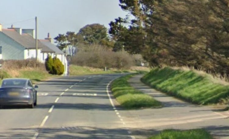 Speed limit reduction?
Square and Compass. Picture: Google Street View.
