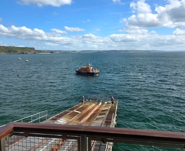 RNLI and helicopter in Caldey Island rescue