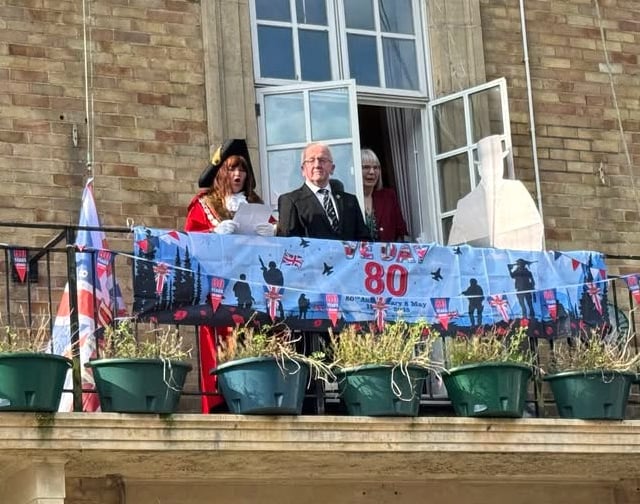 WATCH: VE Day celebrations in Pembroke Dock